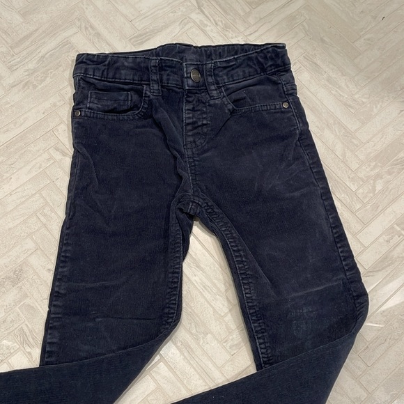 Mayoral navy blue cordoroy pants, rare! Size 5 - Picture 2 of 4